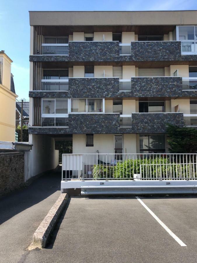 Le Courtoisville Διαμέρισμα Σεν Μαλό Εξωτερικό φωτογραφία